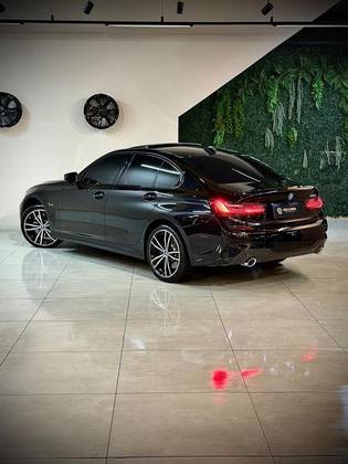 BMW 330e 2.0 16V TURBO HÍBRIDO M SPORT AUTOMÁTICO